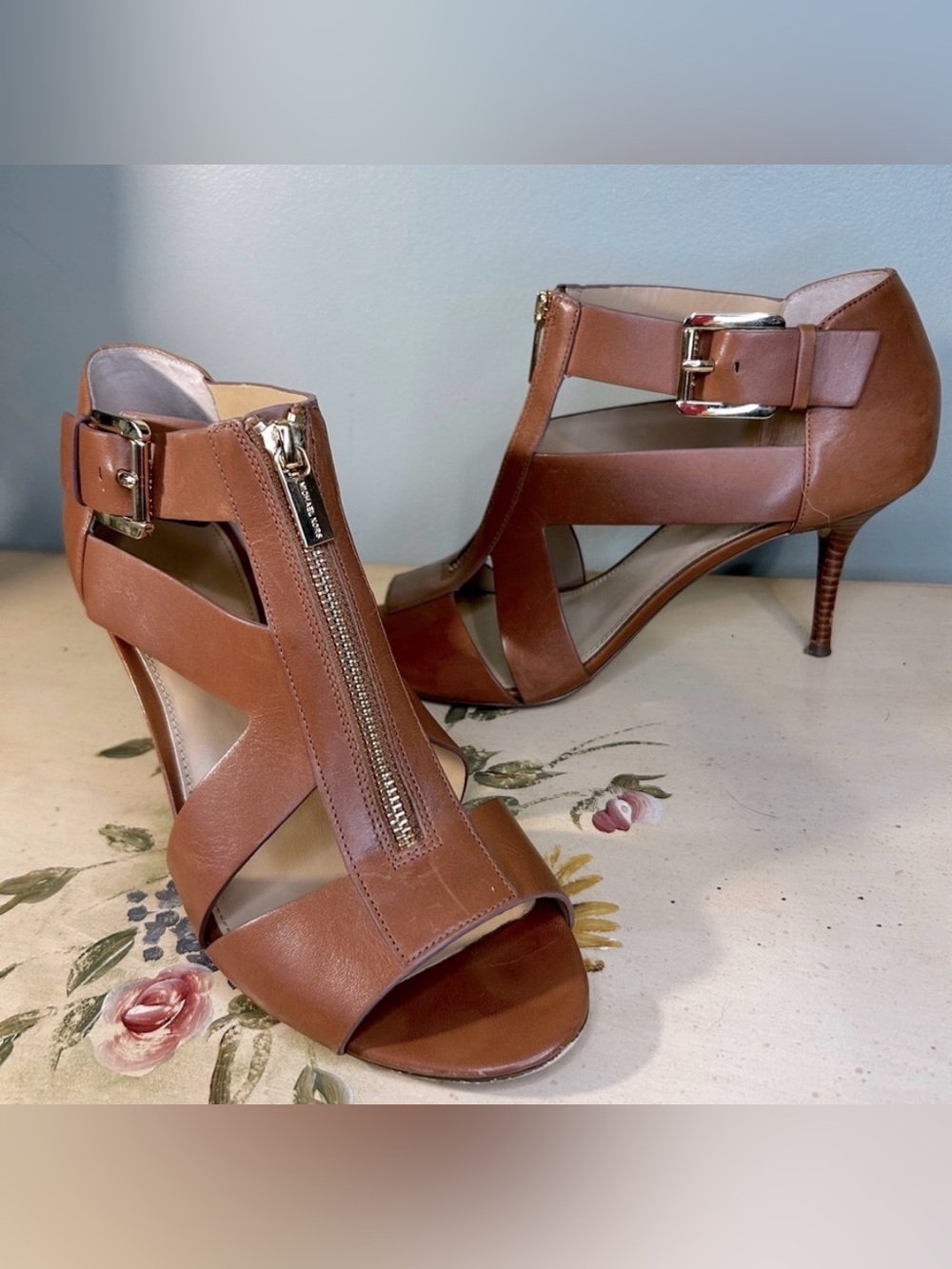Michael Kors Tan Leather Gold Front Zip Side Buckle Heeled Ankle Shoes
